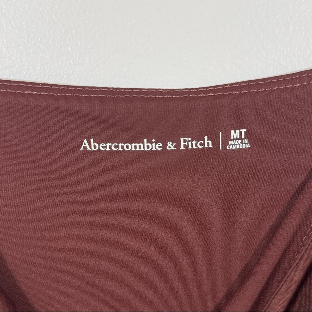 Abercrombie & Fitch Maroon Mini Slip Dress - Picture 2 of 10